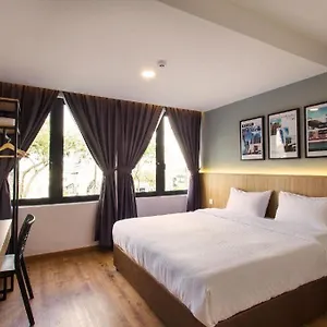 Insuna 2*, Johor Bahru Malaysia